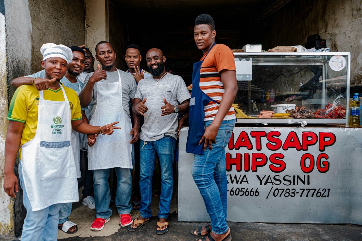 Street food vendors and food cart in Dar es Salaam, Tanzania